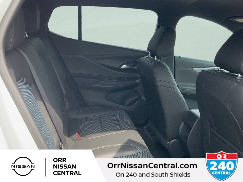 Used 2026 Buick Envista Preferred FWD image 12