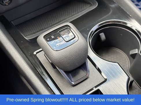 Used 2024 Nissan Rogue SV w/ SV Premium Package FWD image 26