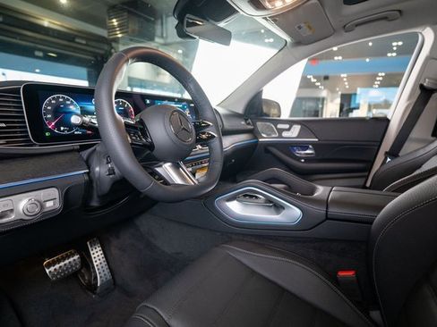 New 2026 Mercedes-Benz GLS 450 4MATIC image 11