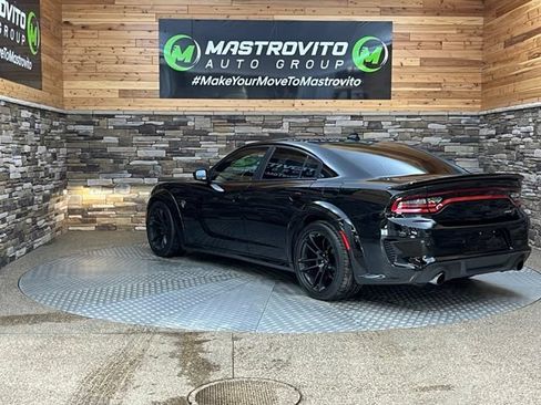 Used 2020 Dodge Charger SRT Hellcat w/ Harman/Kardon Audio Group RWD image 9