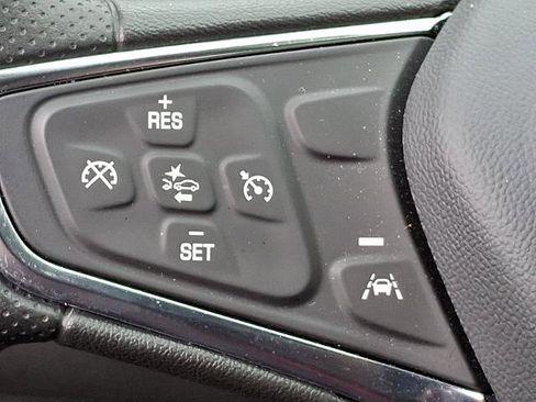 Used 2024 Chevrolet Equinox LS w/ LS Convenience Package image 20