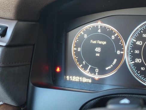 Used 2015 Cadillac Escalade ESV Premium image 42