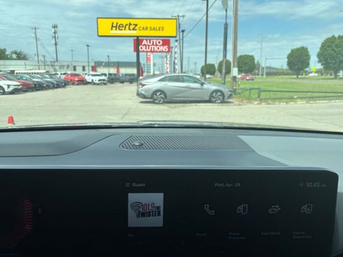 Used 2025 Kia K4 FWD image 17