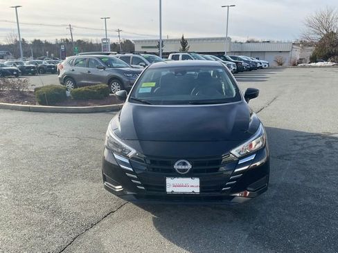 New 2025 Nissan Versa SV w/ Trunk Package image 2