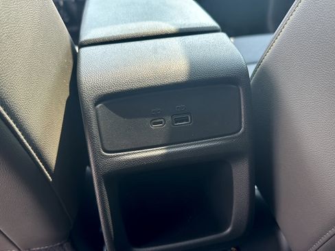 Used 2026 Chevrolet Trax ACTIV w/ Sunroof Package FWD image 19