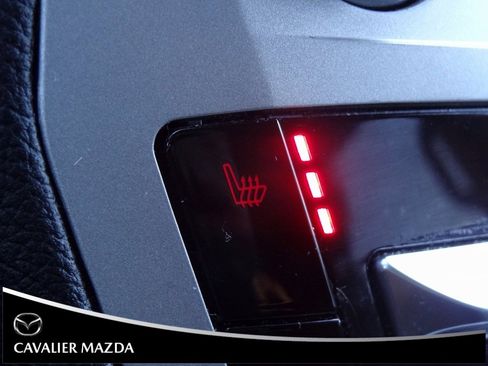 Used 2023 Ford Explorer XLT w/ Equipment Group 202A image 34