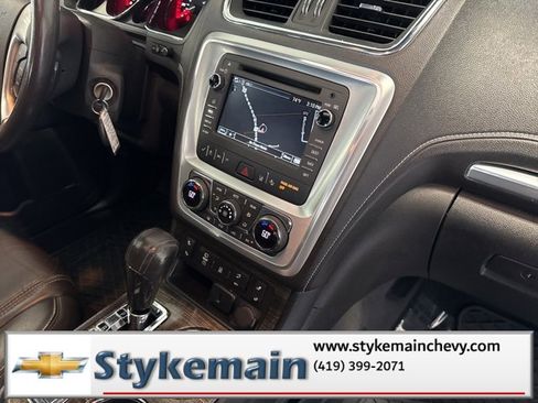 Used 2017 GMC Acadia Limited SLT image 26