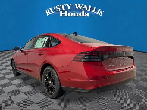 New 2025 Honda Accord SE image 5