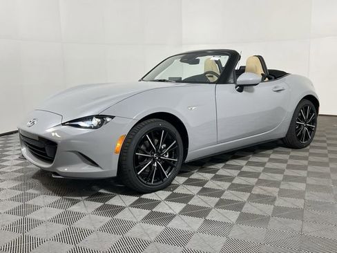 New 2025 MAZDA MX-5 Miata Grand Touring image 4