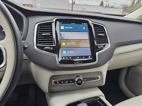 Certified 2023 Volvo XC90 T8 Plus image 29