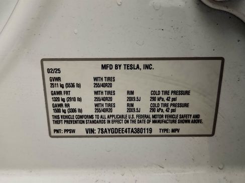 Used 2026 Tesla Model Y AWD image 23
