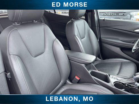 Certified 2024 Buick Encore GX Sport Touring image 25