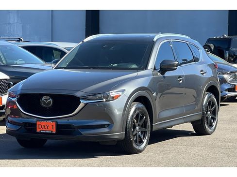 Used 2019 MAZDA CX-5 Signature image 10