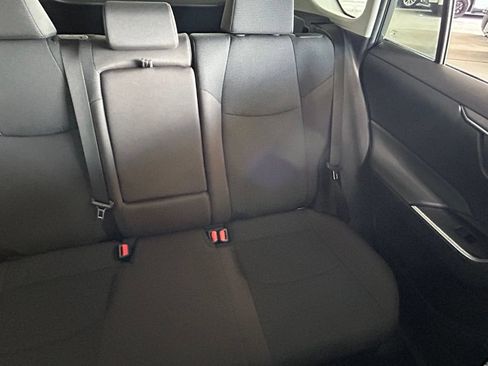 Used 2025 Toyota RAV4 LE AWD/4WD image 14