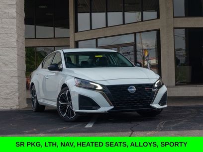 Used 2024 Nissan Altima 2.5 SR