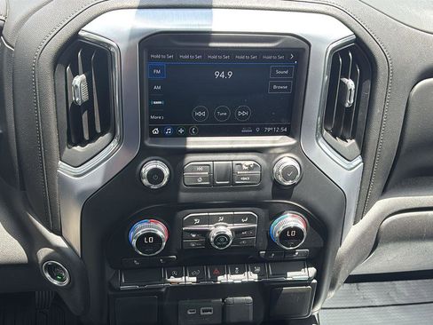 Used 2021 GMC Sierra 1500 Elevation RWD image 32