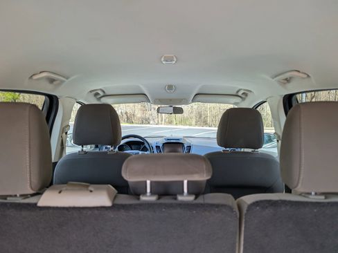 Used 2014 Ford Escape SE w/ Equipment Group 201A FWD image 12