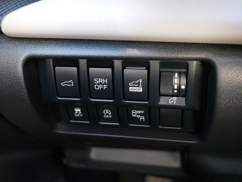 Used 2024 Subaru Forester Limited w/ Convenience Package image 26