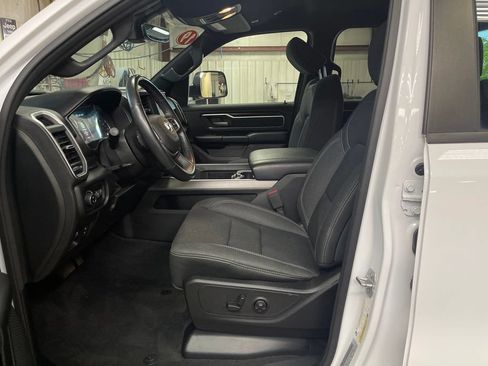 Used 2019 RAM 1500 Big Horn AWD/4WD image 18