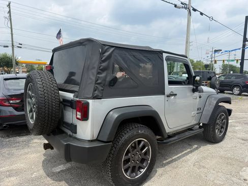 Used 2008 Jeep Wrangler X AWD/4WD image 6