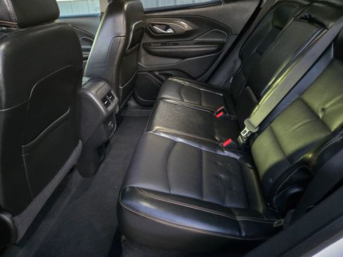 Used 2020 GMC Terrain SLT image 50