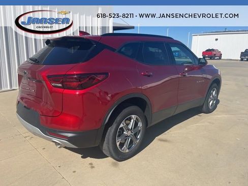 Used 2024 Chevrolet Blazer LT w/ Convenience Package FWD image 6