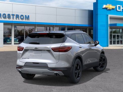 New 2026 Chevrolet Blazer LT image 4