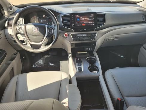 Used 2023 Honda Ridgeline RTL-E image 16