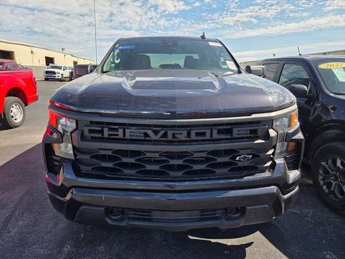 Used 2023 Chevrolet Silverado 1500 Custom w/ LPO, Dark Essentials Package image 2