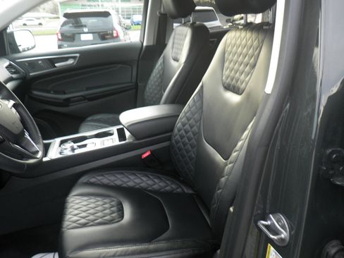 Certified 2024 Ford Edge Titanium w/ Equipment Group 301A image 13