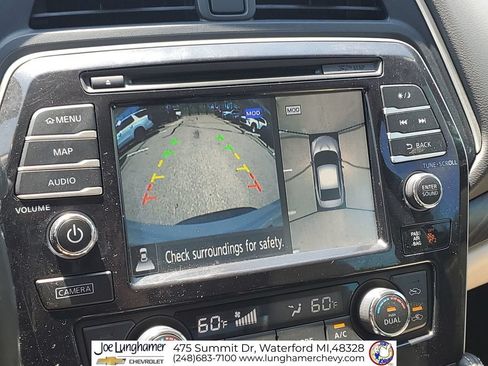 Used 2017 Nissan Maxima Platinum FWD image 17