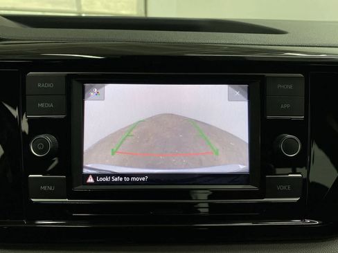 Used 2024 Volkswagen Taos S image 26