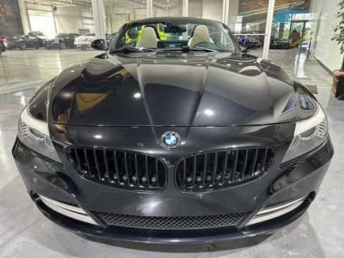 Used 2009 BMW Z4 sDrive35i RWD image 18