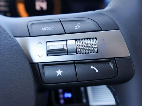 New 2026 Hyundai Kona SEL Premium image 17