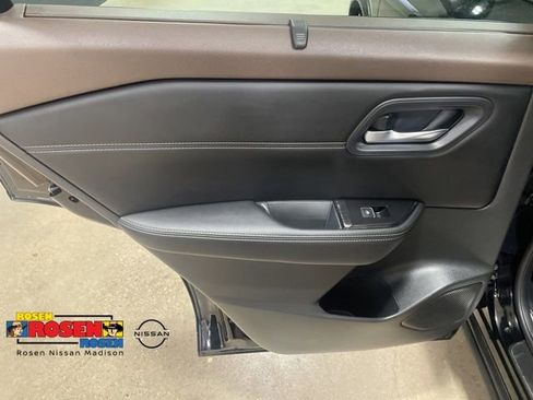 Certified 2023 Nissan Rogue SL w/ SL Premium Package AWD/4WD image 26