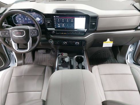 New 2026 GMC Sierra 1500 SLT w/ SLT Premium Plus Package image 9