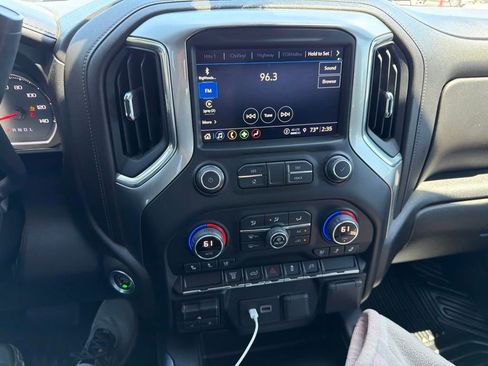 Used 2022 Chevrolet Silverado 3500 LTZ w/ LTZ Convenience Package AWD/4WD image 11