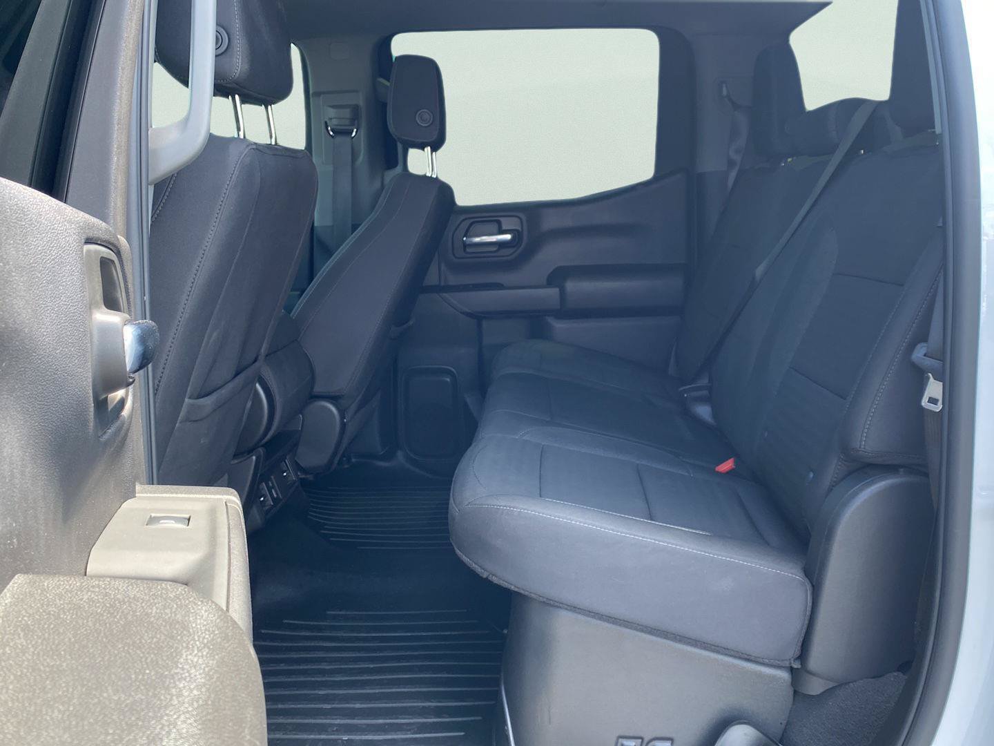Used 2024 Chevrolet Silverado 1500 Custom Trail Boss w/ Turbomax Blackout Package AWD/4WD image 26