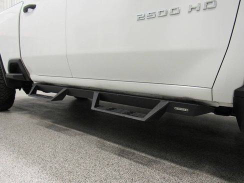 Used 2022 Chevrolet Silverado 2500 W/T w/ WT Fleet Convenience Package AWD/4WD image 18