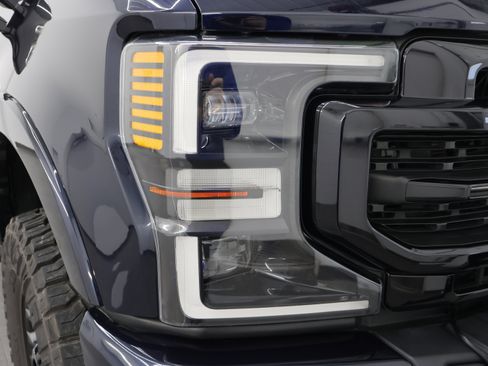 Used 2021 Ford F250 Lariat AWD/4WD image 21