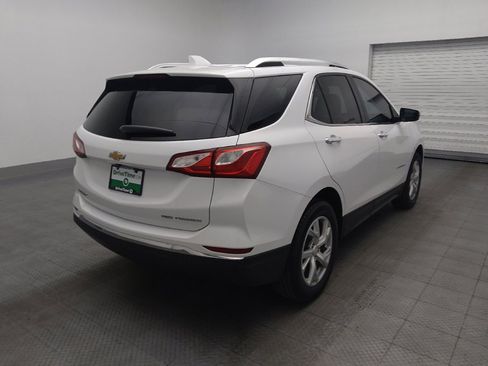 Used 2020 Chevrolet Equinox Premier AWD/4WD image 9