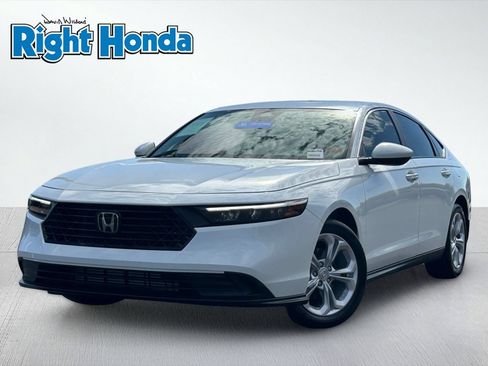 Certified 2023 Honda Accord LX image 2
