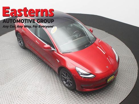 Used 2018 Tesla Model 3 Long Range AWD/4WD image 3