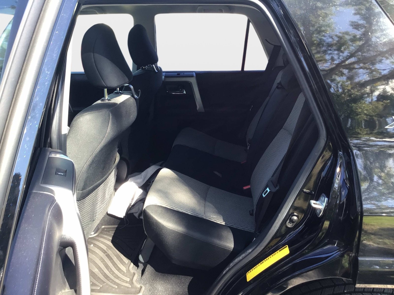 Used 2016 Toyota 4Runner SR5 RWD image 8