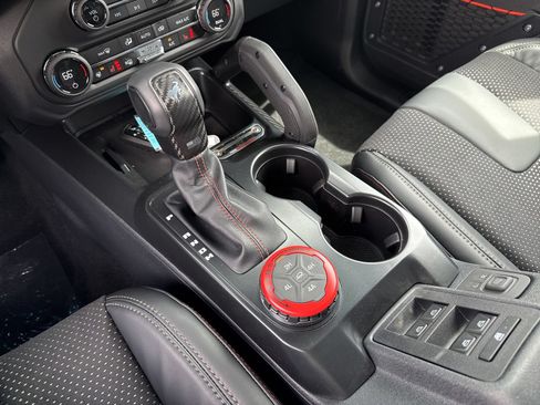 New 2026 Ford Bronco Raptor w/ Interior Carbon Fiber Pack AWD/4WD image 36