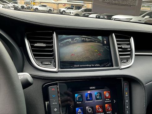Certified 2025 INFINITI QX50 Luxe image 32