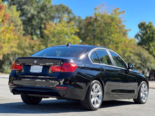 Used 2015 BMW 320i xDrive Sedan AWD/4WD image 5