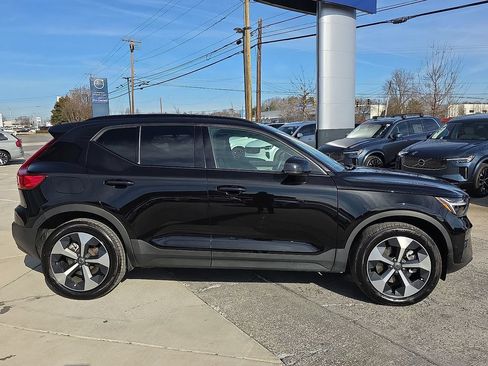 New 2026 Volvo XC40 B4 Plus w/ Protection Package Premier FWD image 12