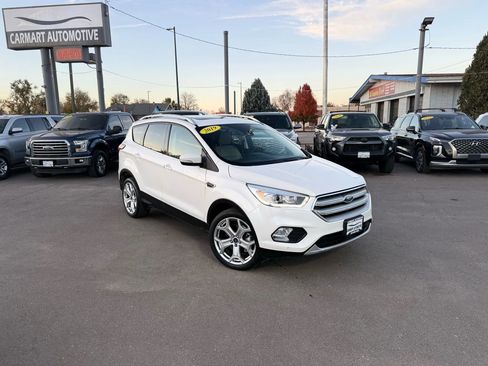 Used 2019 Ford Escape Titanium AWD/4WD image 2
