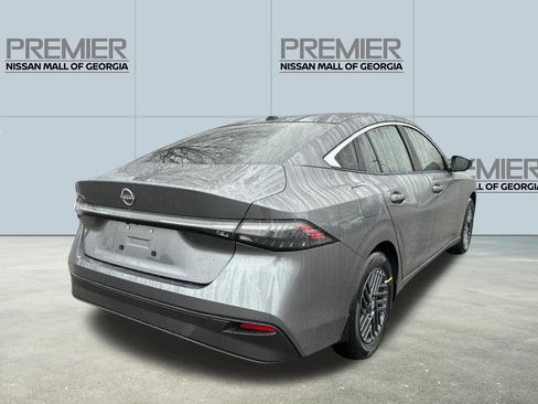 Used 2026 Nissan Sentra SV w/ SV Convenience Package image 5